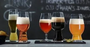 Vasos y copas de cerveza Vasos y copas de cerveza