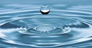 Agua Gota cayendo al agua