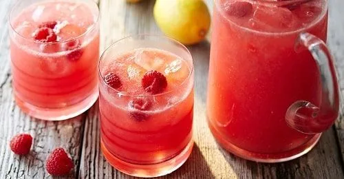 Raspberry Lemonade Cócteles con cerveza: Raspberry Lemonade