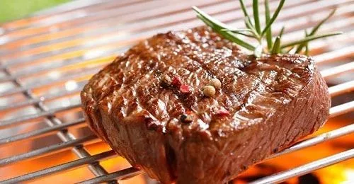 Carne a la parrilla