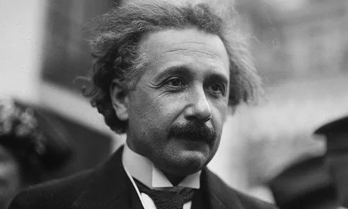 Albert Einstein Albert Einstein