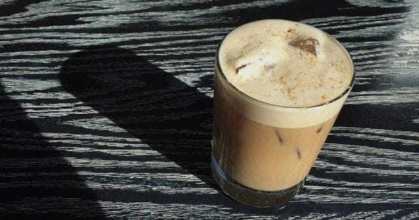 Latte helado irlandes con stout Latte helado irlandes con stout