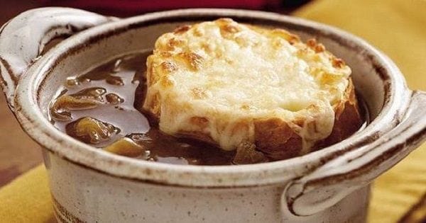 Sopa de cebolla a la cerveza Sopa de cebolla a la cerveza