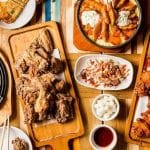 Comida casera y cerveza