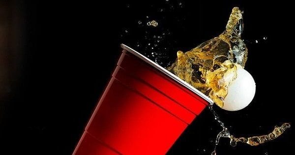 Beer Pong, el rey de los deportes cerveceros Beer Pong