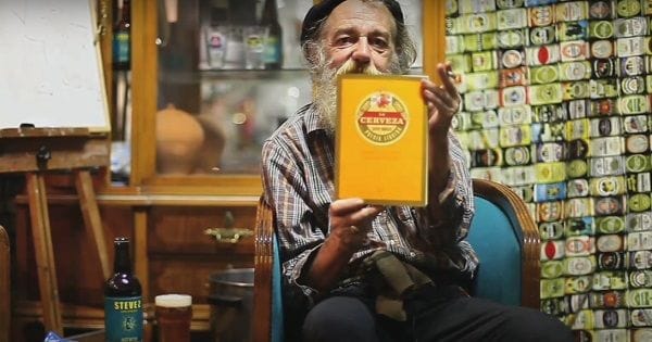 La cerveza... poesía líquida. Un manual para cervesiáfilos La cerveza... poesía líquida. Un manual para cervesiáfilos
