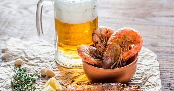 Maridaje de cerveza y mariscos
