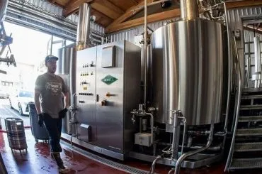 Control de acceso a una cervecería
