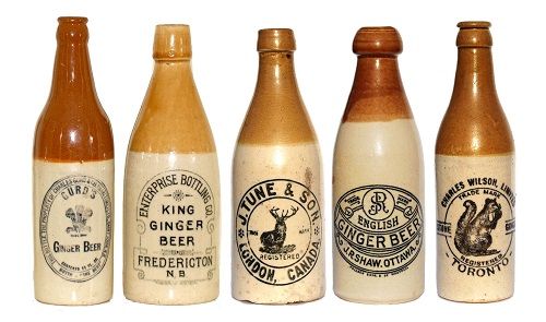 Antiguas botellas de cerveza de jengibre