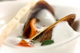 Receta de sopa de mejillones con cerveza de trigo