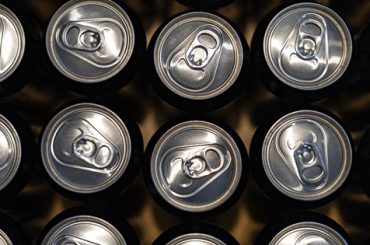 Añejamiento de cerveza en latas