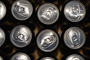 Añejamiento de cerveza en latas