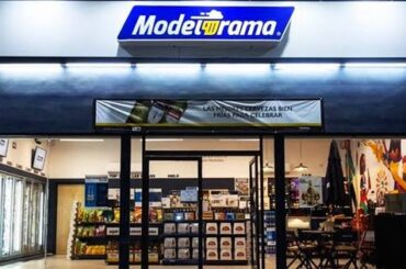 Fachada de una tienda Modelorama con su letrero, cómo poner un Modelorama en México